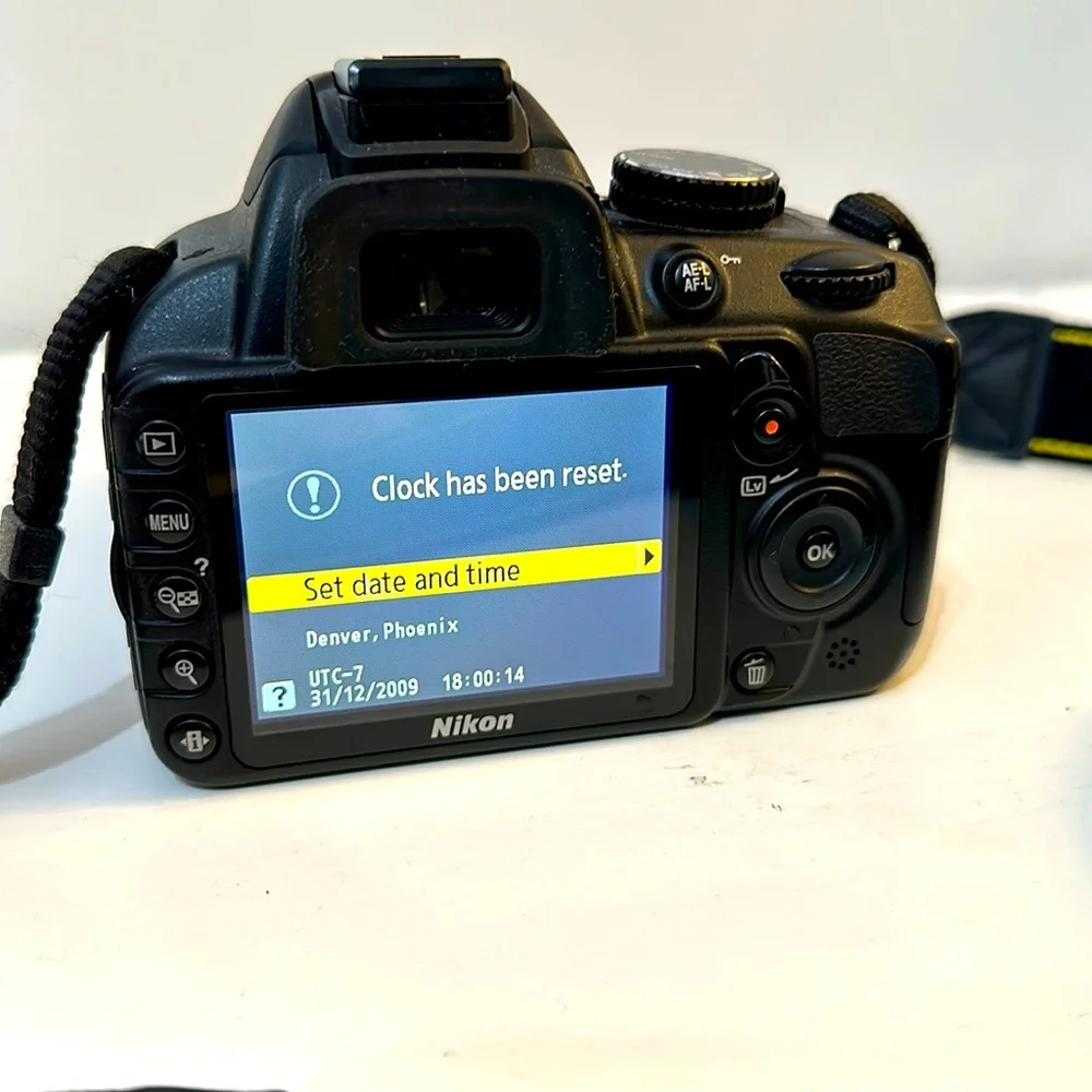Nikon D3100 14.2MP Digital SLR Camera - VR 18-55mm Lens